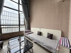 海口龙华城西吾悦广场旁（恒大文化旅游城）精装复式一房1500元含物业费出租房源真实图片