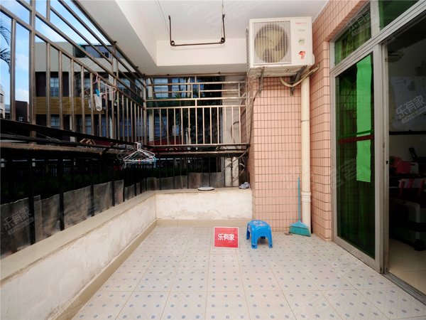 深圳罗湖清水河金祥都市花园金祥都市花园 2室2厅1卫 精装修 南北通透