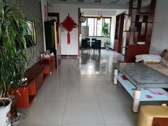 齐河城区齐河城区出租御景城精装修 三室两厅两卫 带地下车位 每月1100出租房源真实图片
