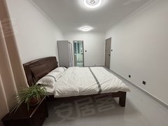 曹县曹县城区曹城城区万基世纪名城 精装主卧独卫 房间干净整洁 可月付出租房源真实图片