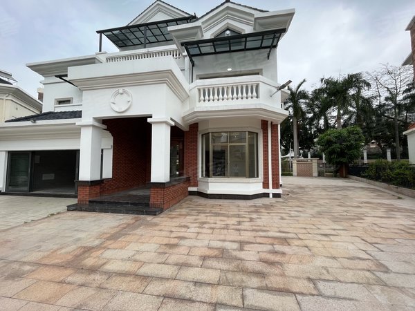 广州增城新塘碧桂园凤凰城凤鸣苑全新别墅出租 豪华内饰 住宅 你值得