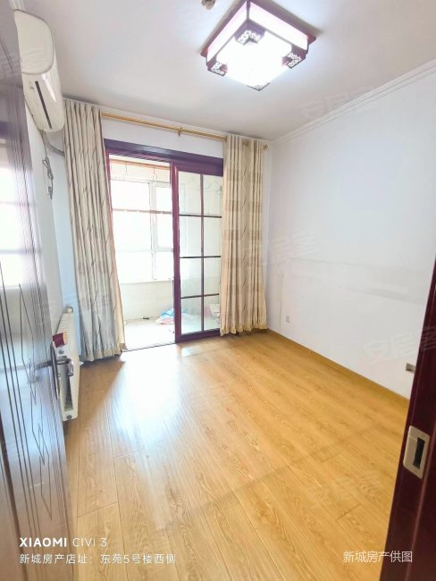 55万包过户 出售新城东苑电梯双气2室2厅 随时看房