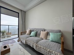 武汉武昌徐东5号线余家头地铁口  融侨滨江城天域精装3房 铁四院武昌医院出租房源真实图片