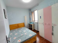 青岛李沧万达广场抢!短租 月付 可做饭 价格便宜 临近中艺1688 李村公园出租房源真实图片
