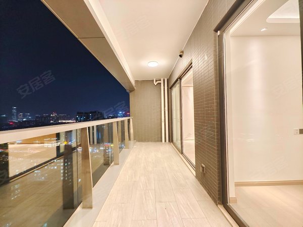 广州天河天河公园天麟府臻林豪宅天麟府臻林 3室2厅2卫 123平 全新未