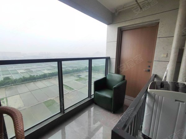 杭州富阳富春望钰和府北区公望街地铁口人民医院附近 一室一厅一厨一