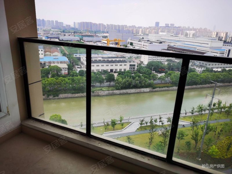 保利公园九里4室2厅2卫精装修