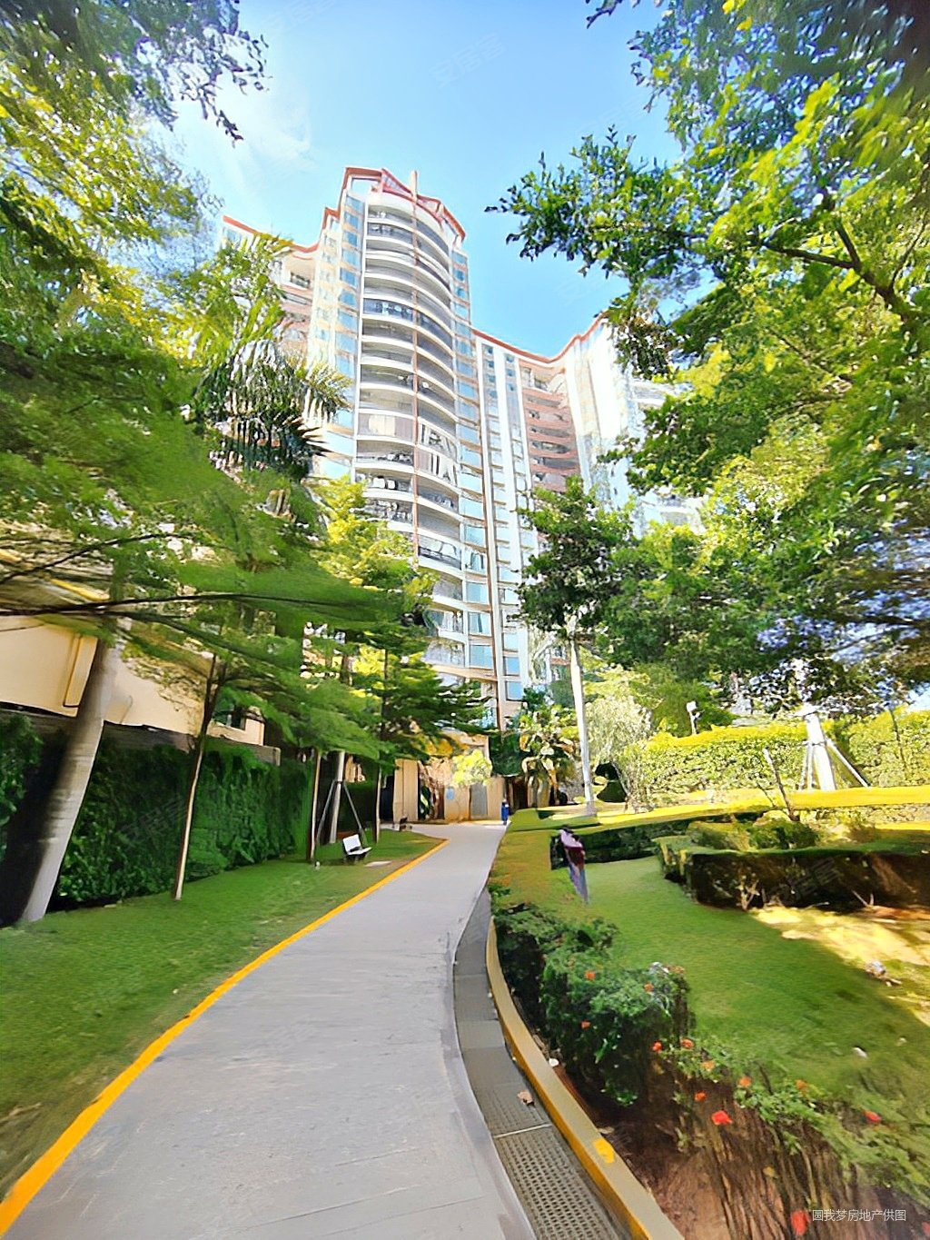 海口市中心文明东路潮立方颐龙名居49平2房1厅1卫精装90万