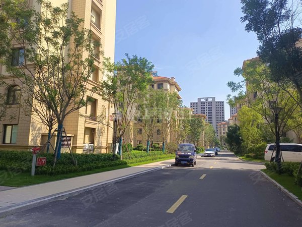 青岛莱西望城梦想望城精!紧靠山文!拎包入住!房子嘎嘎好!小区嘎嘎好!