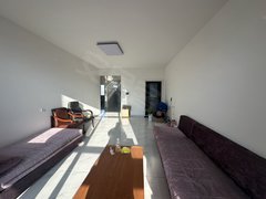 绥化北林北林城区房多多租赁部 嘉顺小区两室一厅一卫出租房源真实图片