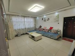 邹平邹平城区山北城里房管局小区出租，三室6楼，女生合租每月300，可短租出租房源真实图片