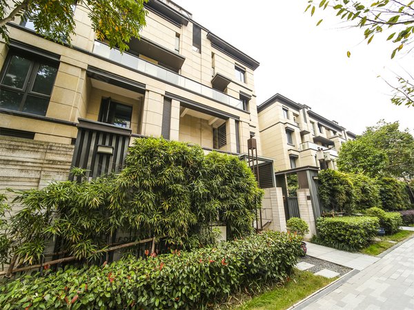 杭州余杭五常富力西溪悦墅性价比高的舒适性别墅出租房源真实图片