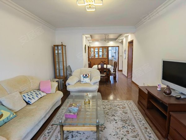 上海长宁镇宁路愚园书香公寓愚园书香公寓,两房两厅两卫,电梯房,一梯