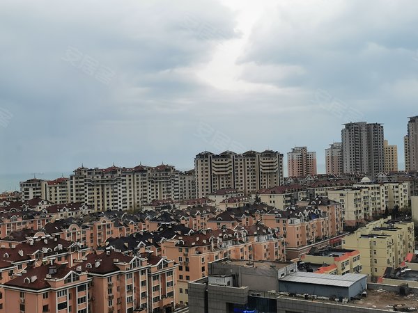 青岛崂山麦岛麦岛家园新上地贴口 海景房 精装一居室 有钥匙 拎包住