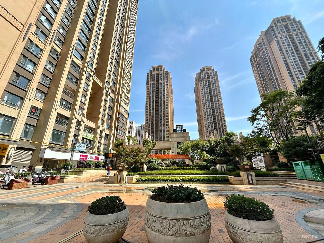 海伦国际依云郡次新房双卫格局满二配套成熟交通便利