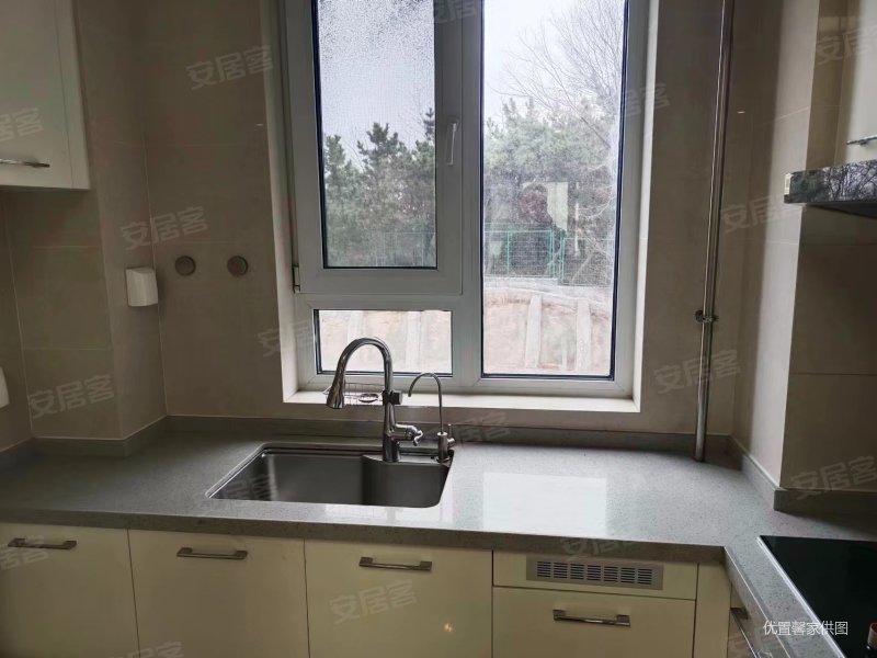 急售叶语东山电梯洋房元宝户型精装修全天采光好房