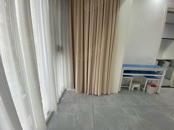 孝感汉川市城区西湖华府西湖华府精装3室好房出租空家电齐全拎包入住