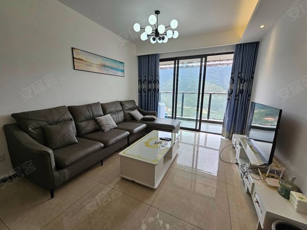 西区租房,博林腾瑞三房两卫出租,可以短租,广外语学校边上,比亚迪