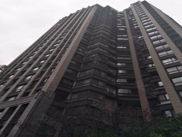 深圳大鹏新区大鹏保利香槟苑看房方便宽敞明亮,居住舒服小区周边交通