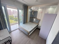 江南春堤附近新小区 精装青年公寓一室一厅 独立厨卫超大阳台。