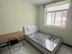 鹤壁淇滨万达广场1楼次卧,出门就是万达,临近技术学院,高铁站,拎包入住出租房源真实图片