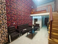 喀什喀什市喀什城区曙光国际复试公寓家电齐全，拎包入住。可以月付出租房源真实图片