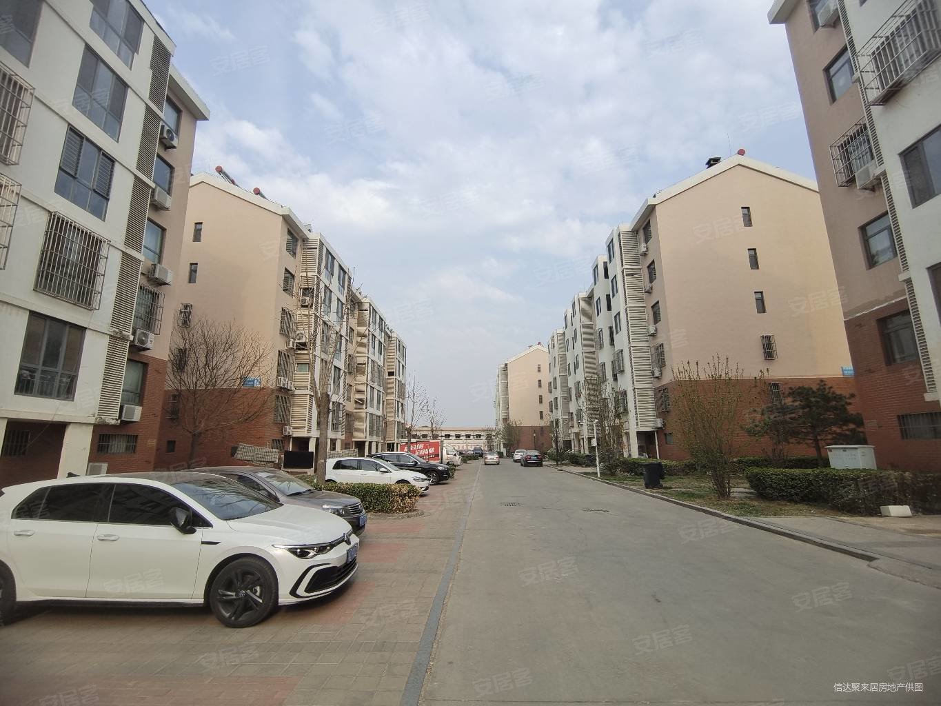 绿景家园洋房两居带装修采光佳南北通透