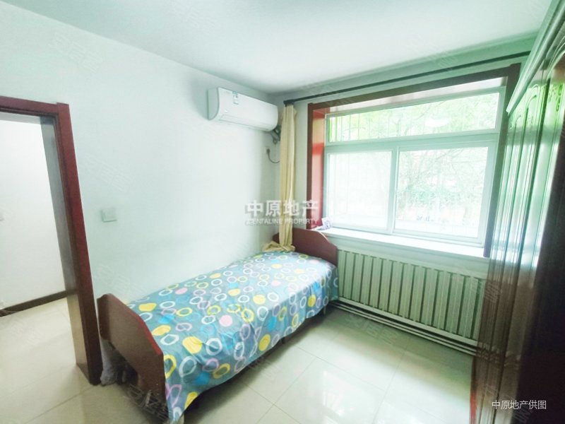 万新村 天泉西里 2楼 独单 能拎包入住