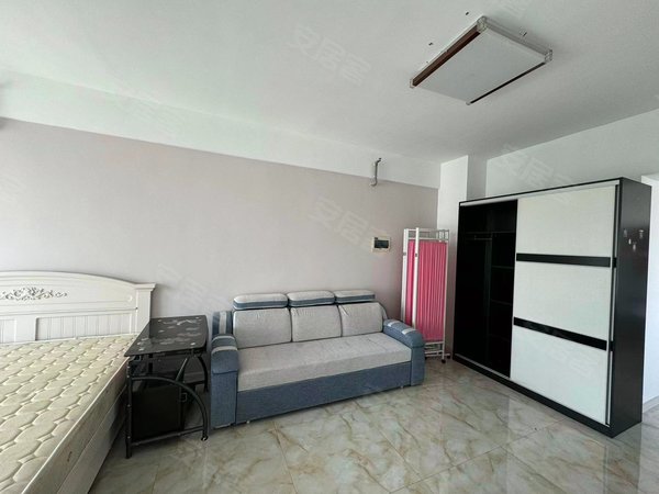 沈阳大东东站瑞公馆大东东马路国瑞购物中心国瑞城公寓精装一室,有