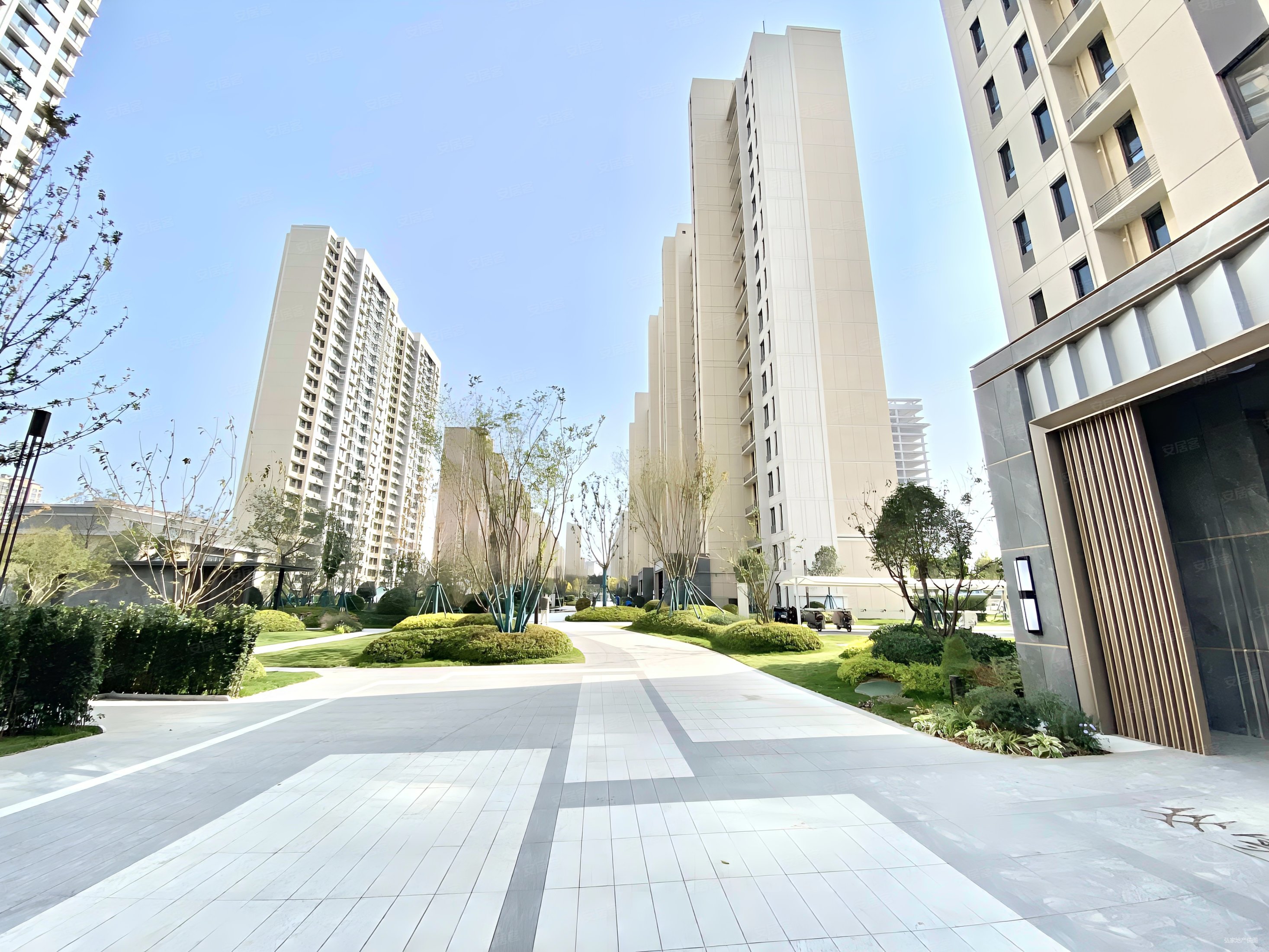 精装新房雪山万科城小高层现房万科好品质南北通透