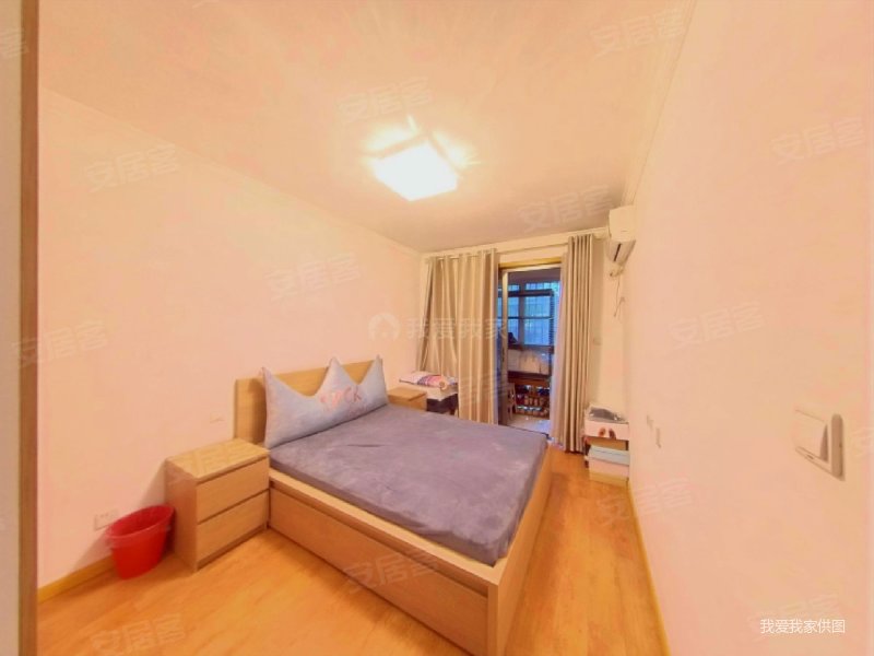 岔路口商圈天水雅居复式挑高客厅看房方便诚心卖