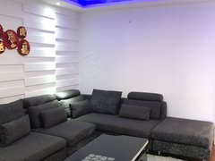 阜阳太和晶宫购物中心急租大润发旁一室一厅精装修,家具家电齐全,拎包入住!出租房源真实图片
