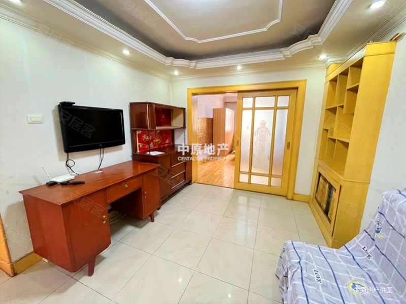 万隆花园小区2室1厅1卫南北通透主卧朝南