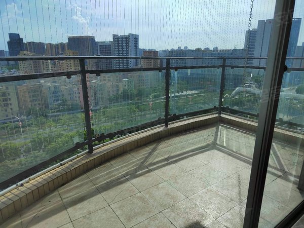 深圳宝安沙井景城花园新桥 景城花园 精装四房 家电全齐 拎包入住 大