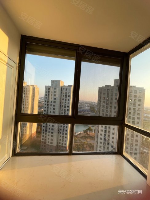 泰来苑132平方米南北通透大3房业主置换急售看房方便可拎包入