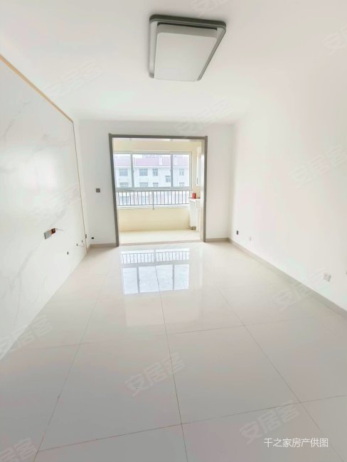 公园附近电梯房精装修 3室 带下室 可房贷 可随时看房,腾跃苑二手房