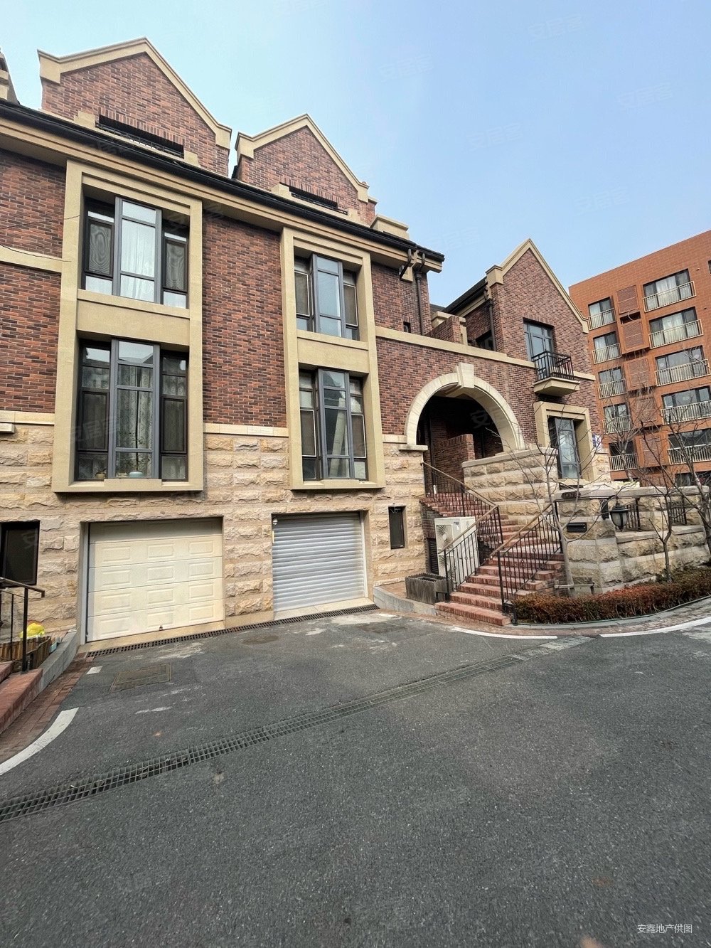 降价50万万科西山别墅边户实得500平车库入户文谷中学