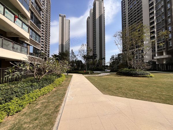 珠海横琴湾仔华发琴澳新城银景湾华发琴澳新城银景湾 2室2厅1卫 3500.