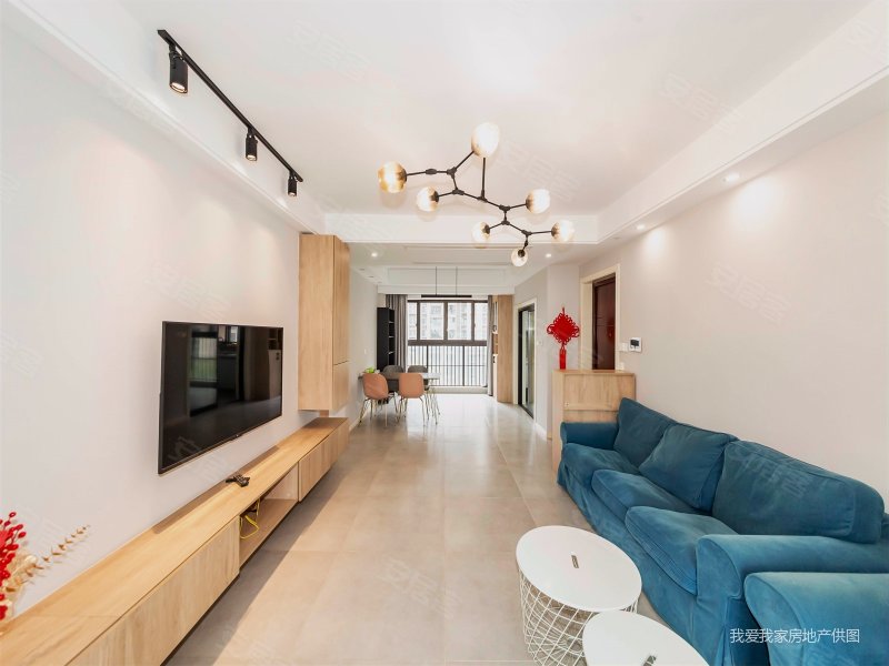 保利悦玺前排湖景大三房通透自住精装保养新已空置随时看