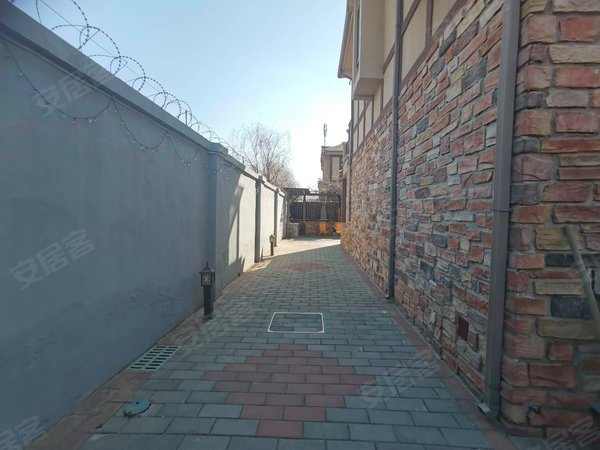 【多图】龙景湾丙区(别墅),庞各庄租房,龙景湾独栋出租,全齐看房方便