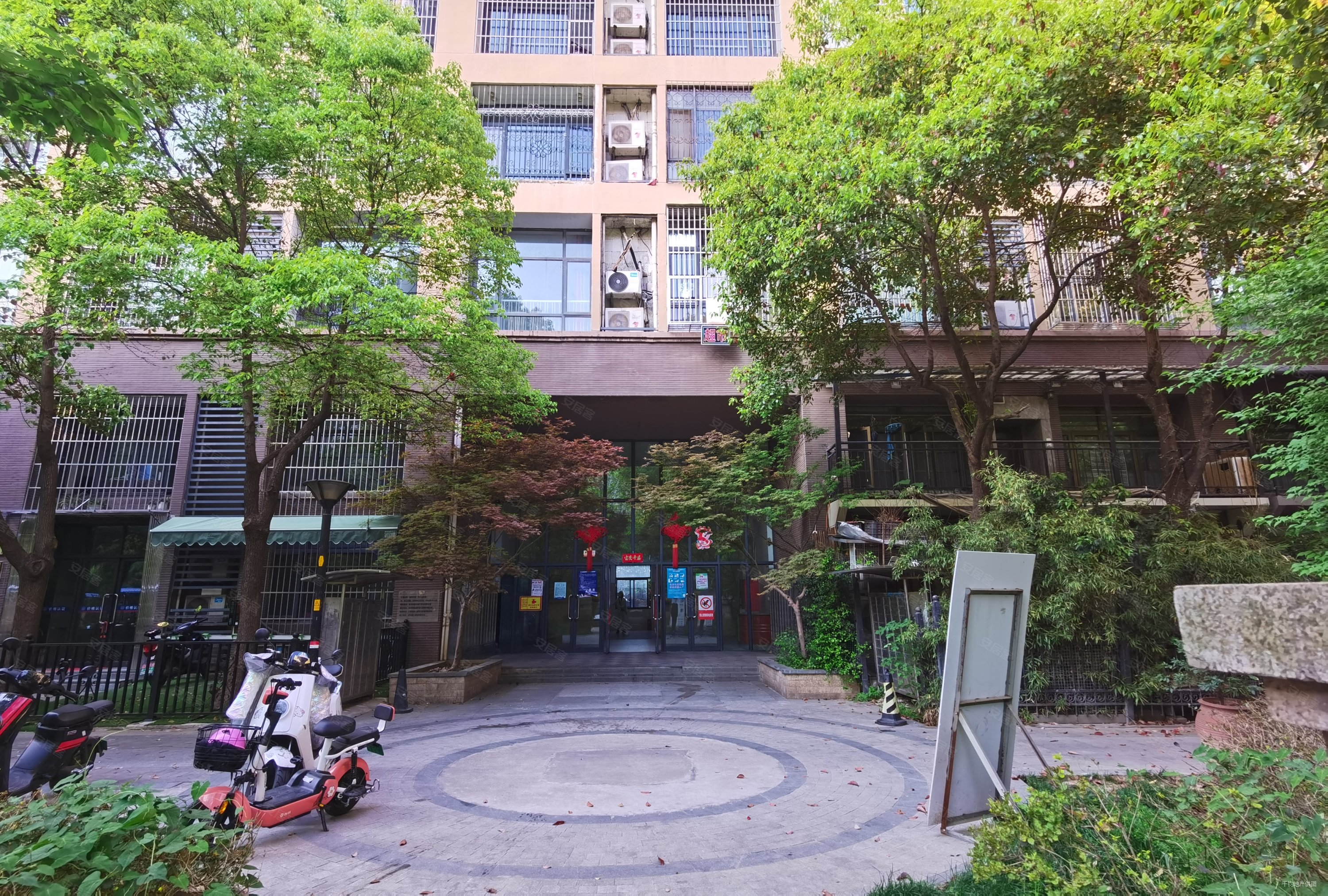 应天西路盛世公馆精装单身公寓七号线地铁口可居家可办公