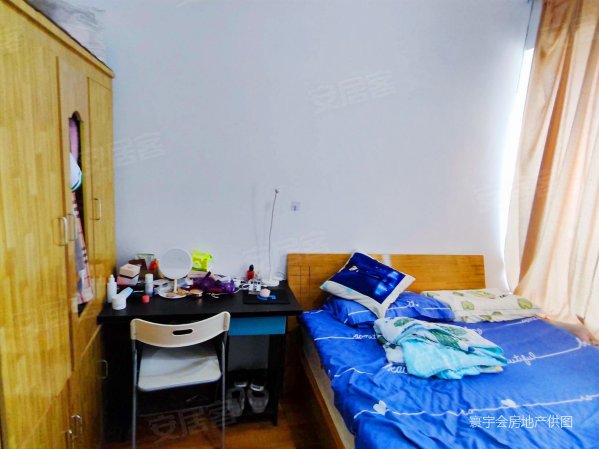 新出 海桐三期居家套一出售  中庭位置 出门就是地铁