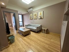 株洲荷塘红旗广场实拍！红旗广场精装一室一厅带天然气800月免费停车可短租出租房源真实图片