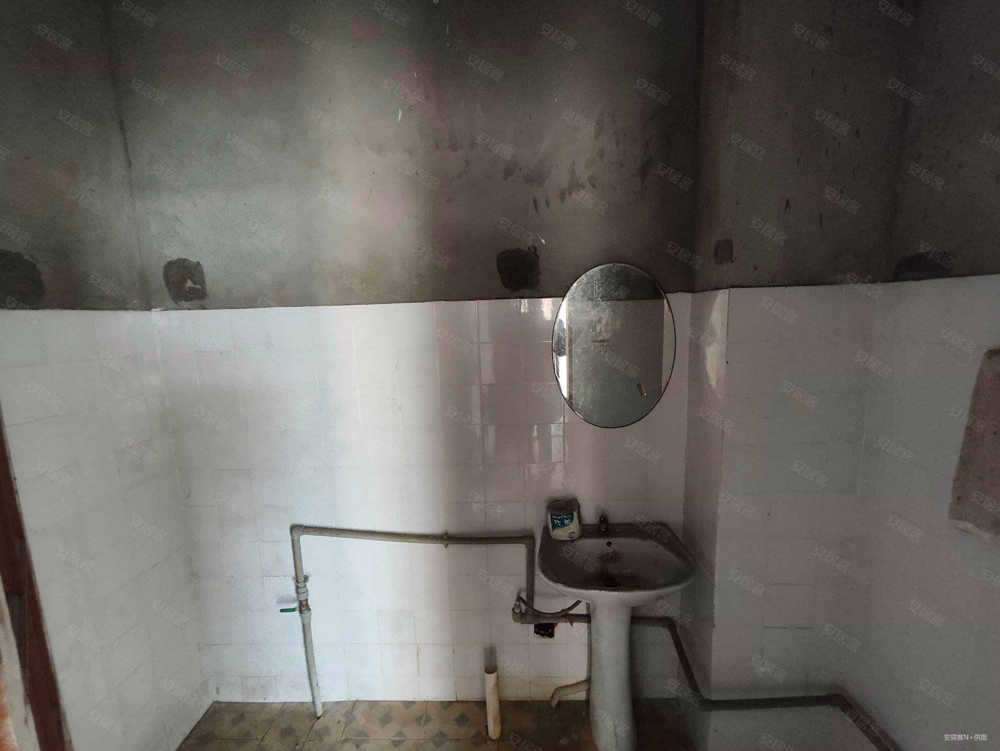 未来海岸(别墅)4室2厅4卫214.94㎡南北120万