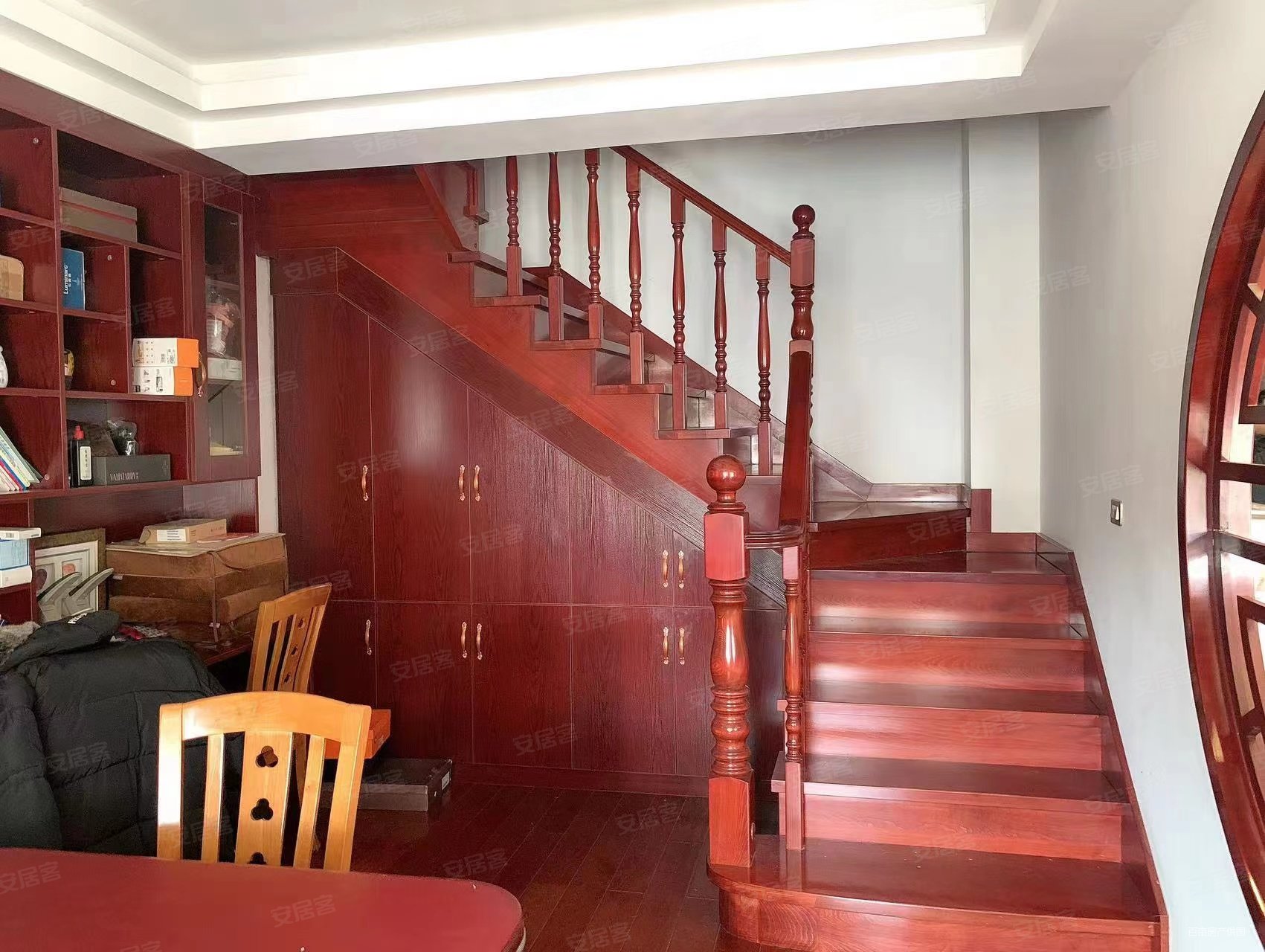 柳南区潭中西路汇景龙湾大户型楼中楼5房精装修看房方便