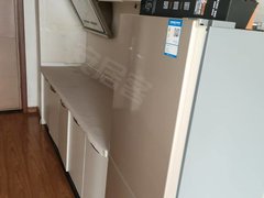 巨野巨野城区巨野市区佳和国际公寓60平拐角一室一厅精装修拎包入住三个月起租出租房源真实图片