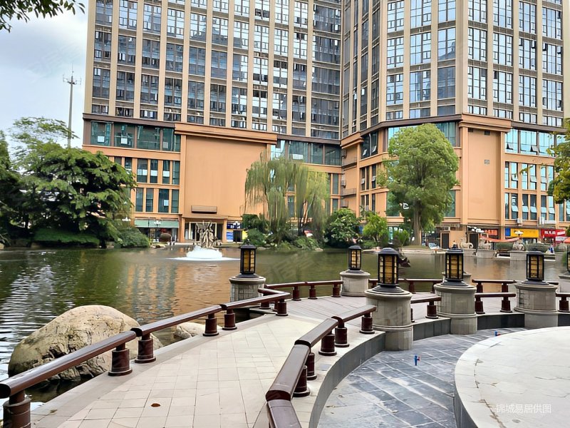 恒大帝景3室2厅2卫105.43㎡南北105万