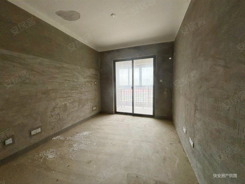 湖景大平层 采光视野杠杠滴,世茂海峡城雍景苑二手房,140万,4室2厅,2