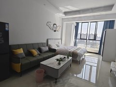 防城港港口桃花湾广场出租 中央第一街 带天然气公寓 民宿配置  可短租出租房源真实图片