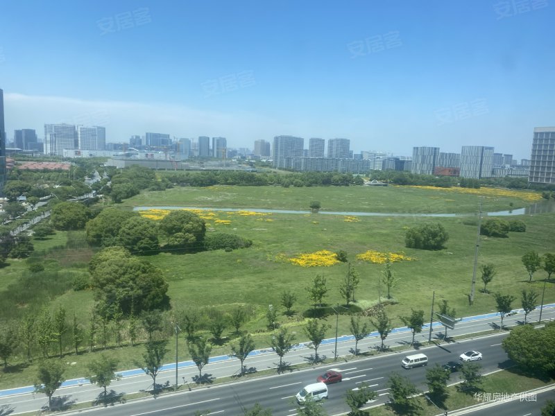 龙湖星悦荟 南北通透 双卫生间 小区新 带电梯